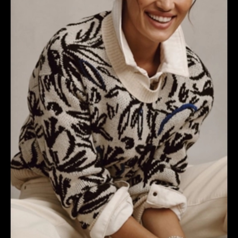 Anthropologie floral pop embroidered crew neck sweater - Picture 4 of 12